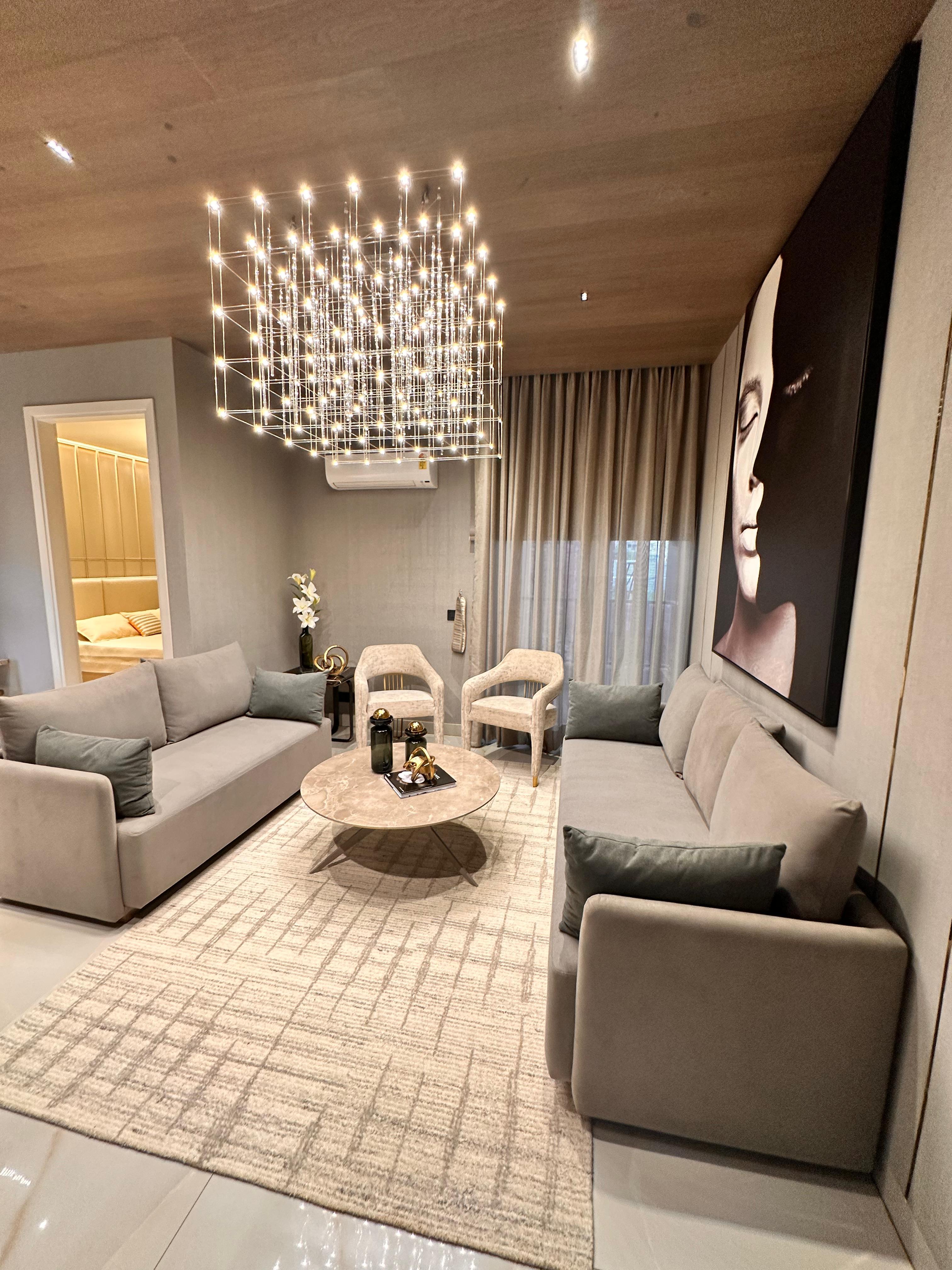 Show apartment living room, ready-to-move flat in Zirakpur — Tick Property